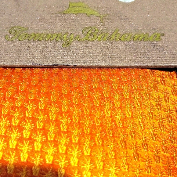 Tommy Bahama NWT men's bright orange & gold tie. - Picture 6 of 7